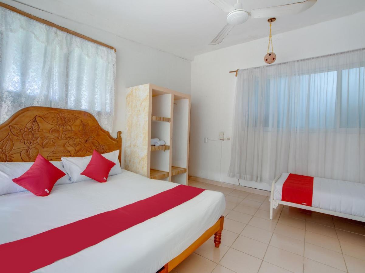 Oyo Hotel Casa Ada Zihuatanejo Kültér fotó