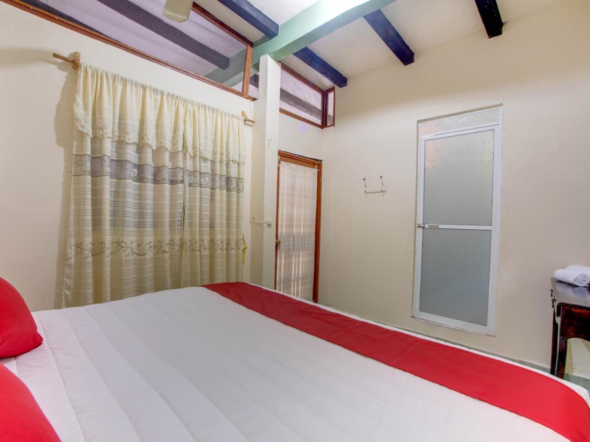 Oyo Hotel Casa Ada Zihuatanejo Kültér fotó